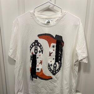 Queen of Sparkles Boots Tee Shirt - L